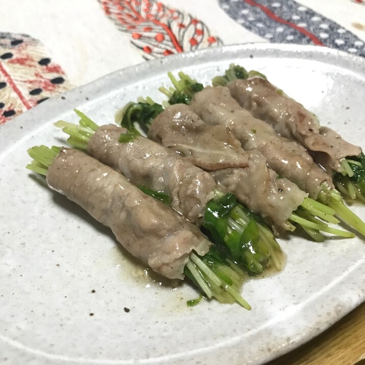 簡単！うどんスープの素で作る豆苗の豚肉巻き